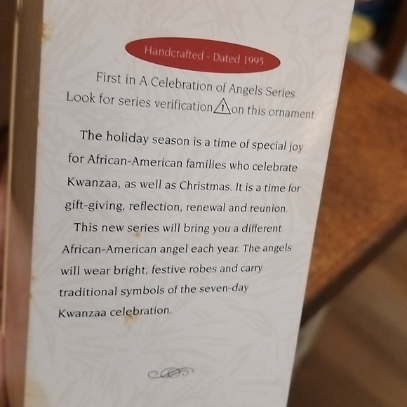 Hallmark A Celebration of Angels ornament - Picture 6 of 6